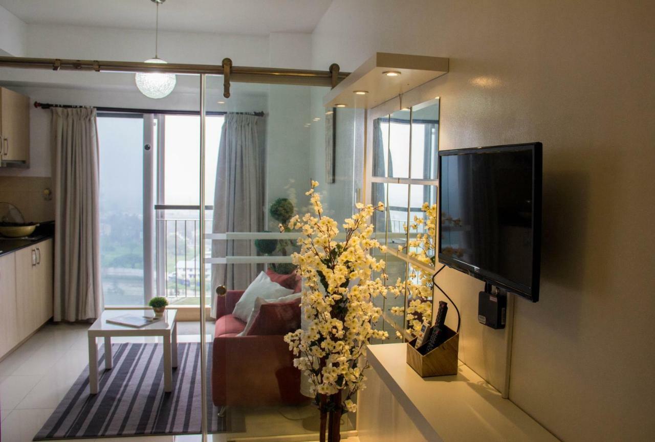 Smdc Wind Residences Tagaytay With Balcony 19Th Floor Tagaytay City ภายนอก รูปภาพ