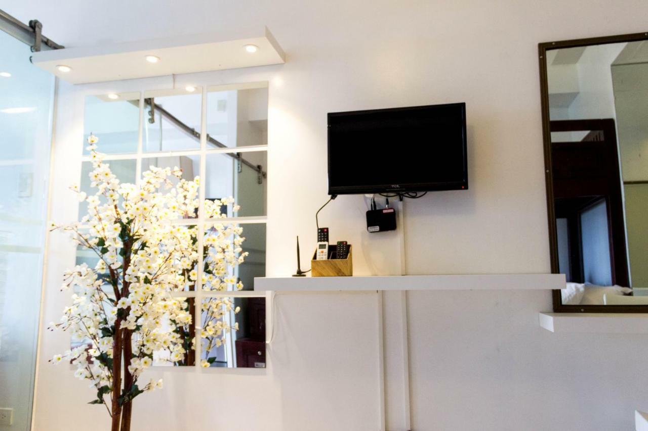 Smdc Wind Residences Tagaytay With Balcony 19Th Floor Tagaytay City ภายนอก รูปภาพ