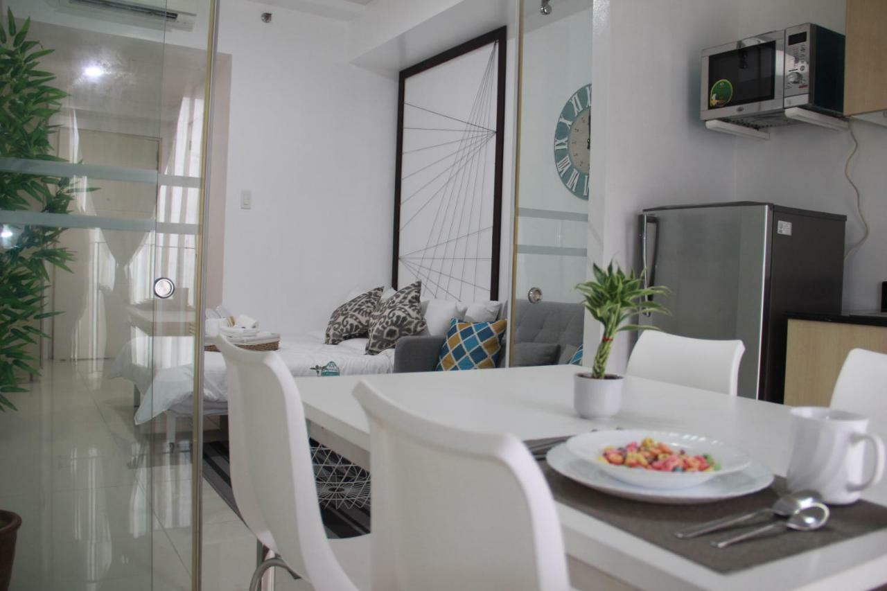 Smdc Wind Residences Tagaytay With Balcony 19Th Floor Tagaytay City ภายนอก รูปภาพ